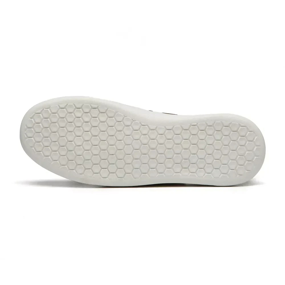 TÊNIS MASCULINO CASUAL EM COURO MARROM LINHA LIEVE